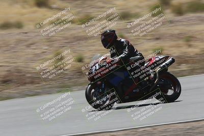 media/Apr-20-2025-AHRMA (Sun) [[393a79c373]]/Race/Group 8/Turn 4b/